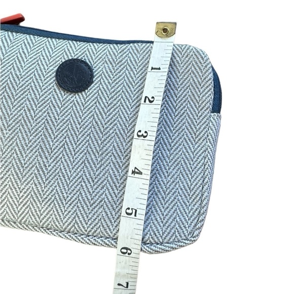 Air France Fabric Herringbone Grey Travel Zippered Cosmetic Bag - Picture 5 of 7